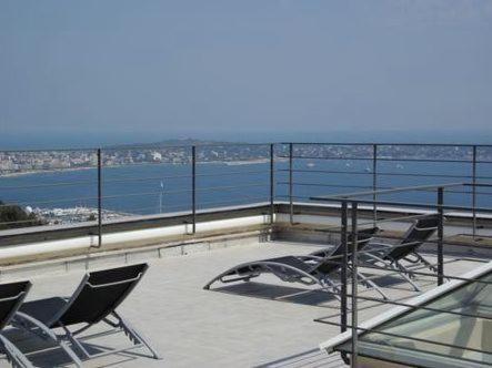 Villa Alamp#Supercannes #Golfejuan #Cannes #Mediterraneanpanoramicview #Piscine #Rooftop # Verymodern #Openliving #Closebeach #Closecapantibes Vallauris Exterior foto